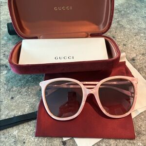 Brand new pink Gucci glasses